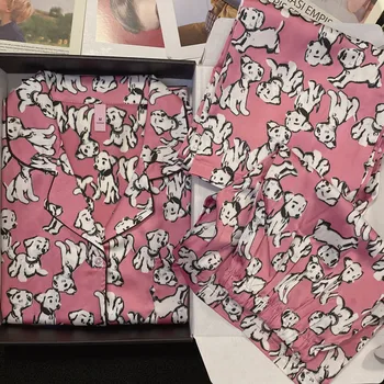 Cartoony кученце ледена копринени пижами дамски лятна три комплекта чисто червен вятър от естествена коприна с къси ръкави Набор от дрехи за дома за възрастни хора