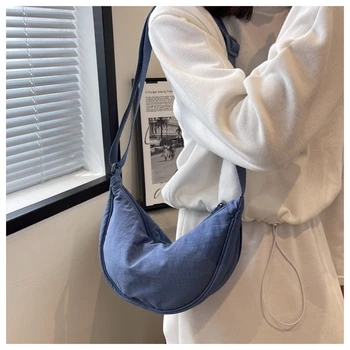Чанта през рамо Ежедневни найлонова чанта през рамо за жени 2023, нова тенденция, однотонная чанта за пазаруване, вечерни чанти за дами, дамски чанта